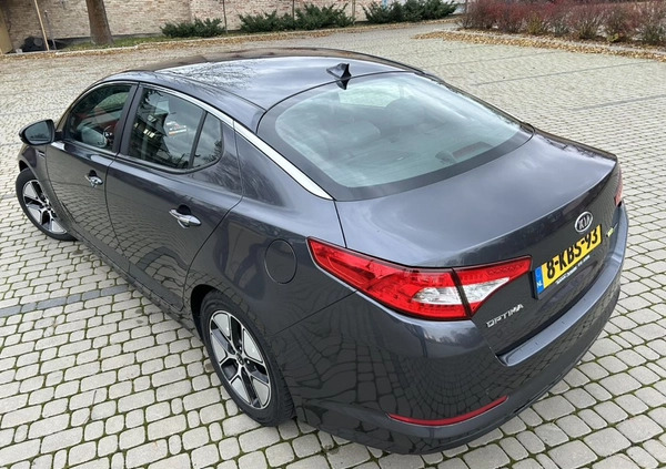 Kia Optima cena 42700 przebieg: 218000, rok produkcji 2013 z Miłomłyn małe 596